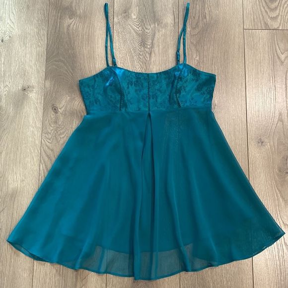 Victorias Secret Vintage Emerald Green Slip Size XS - Picture 5 of 11